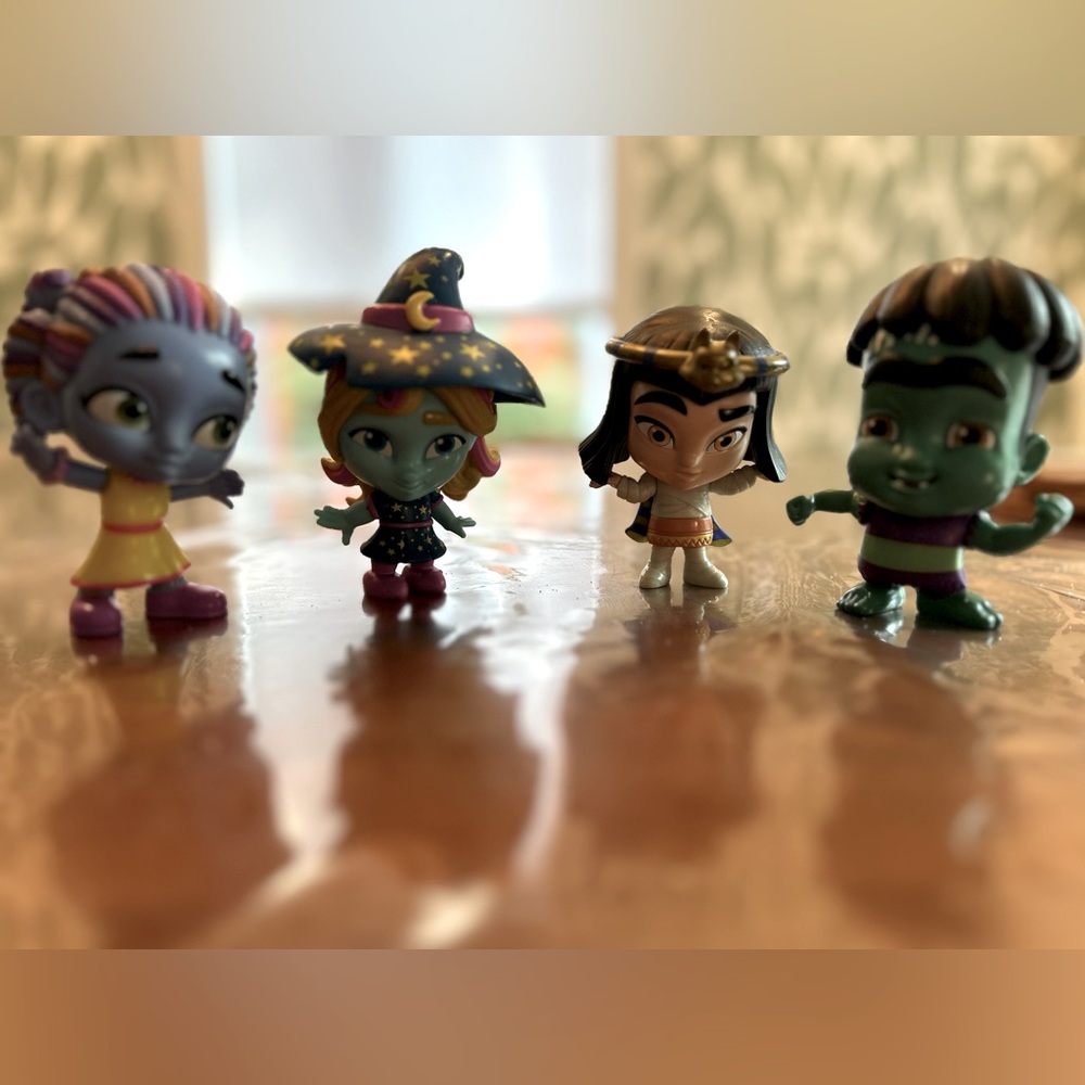 Super Monsters Toy/Collectables
